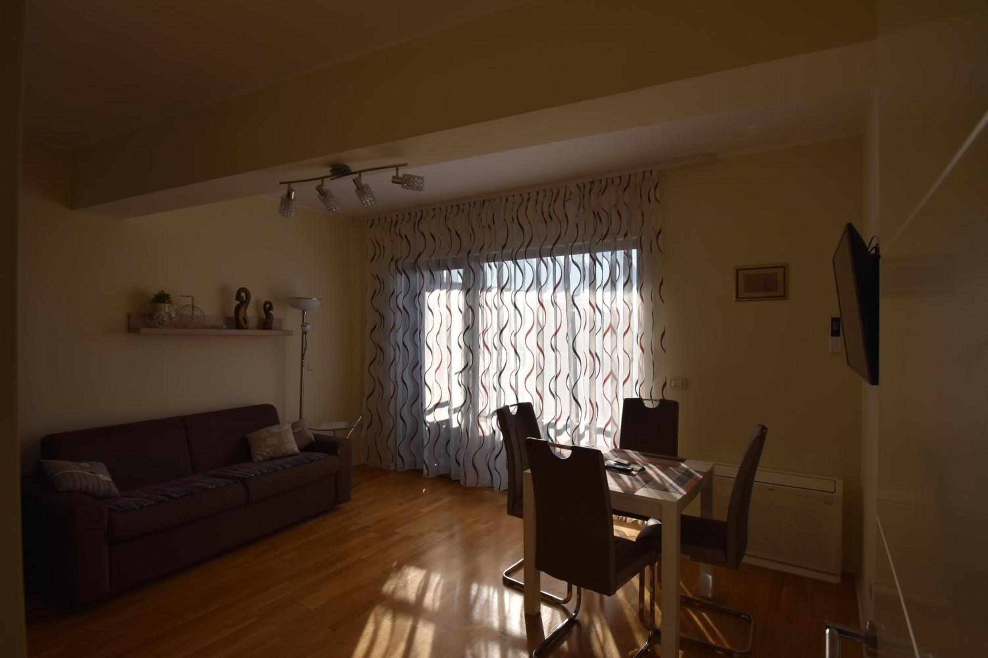 Harmonia 1 Apartment Budva
