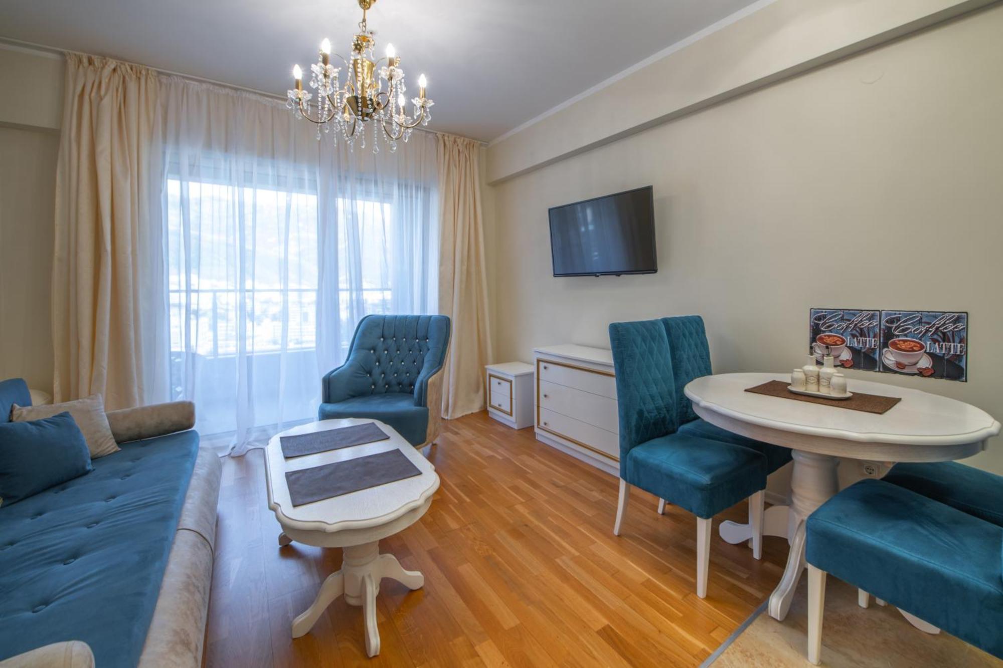 Harmonia 1 Apartment *