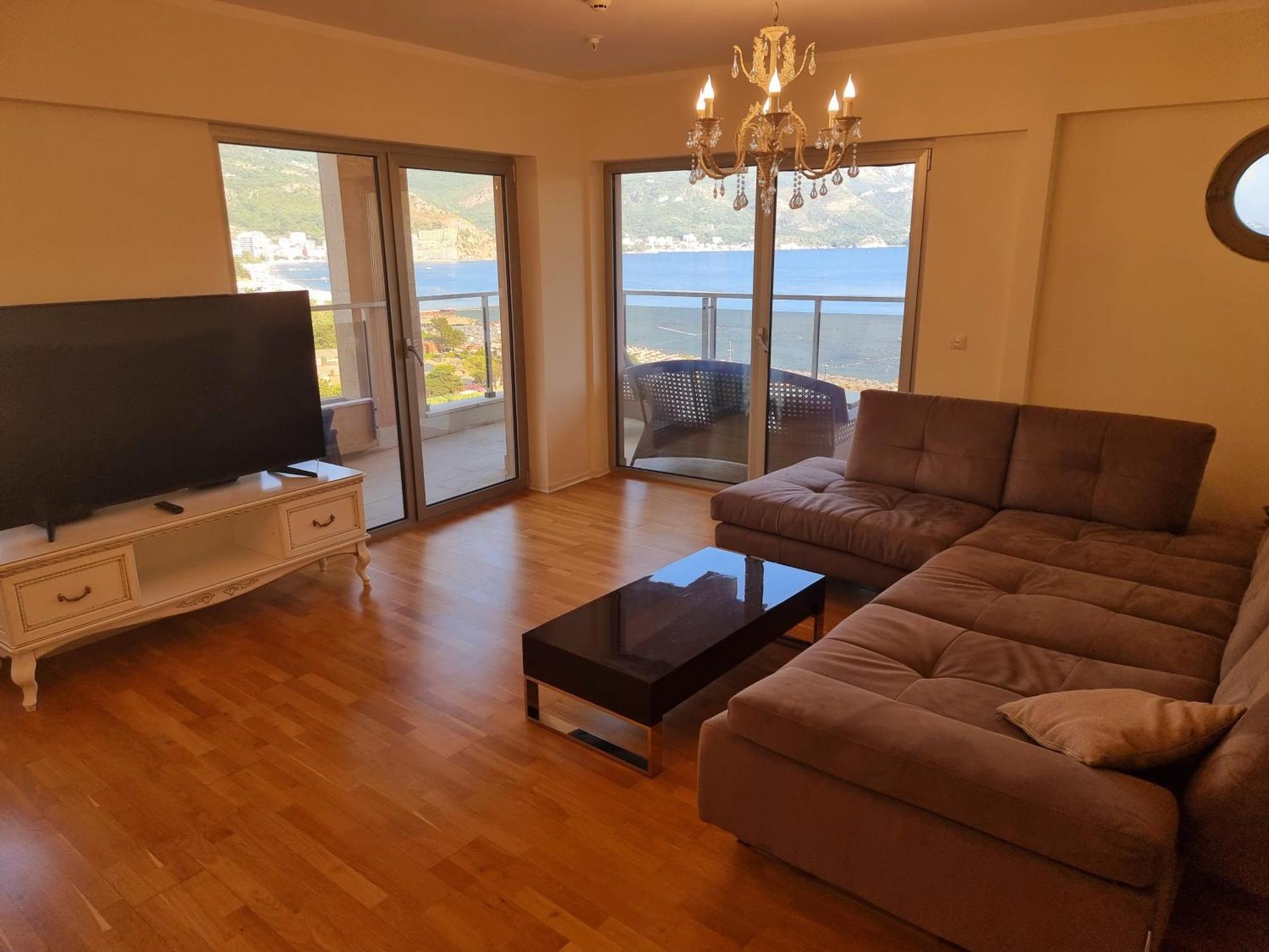 Apartment Harmonia 1 *