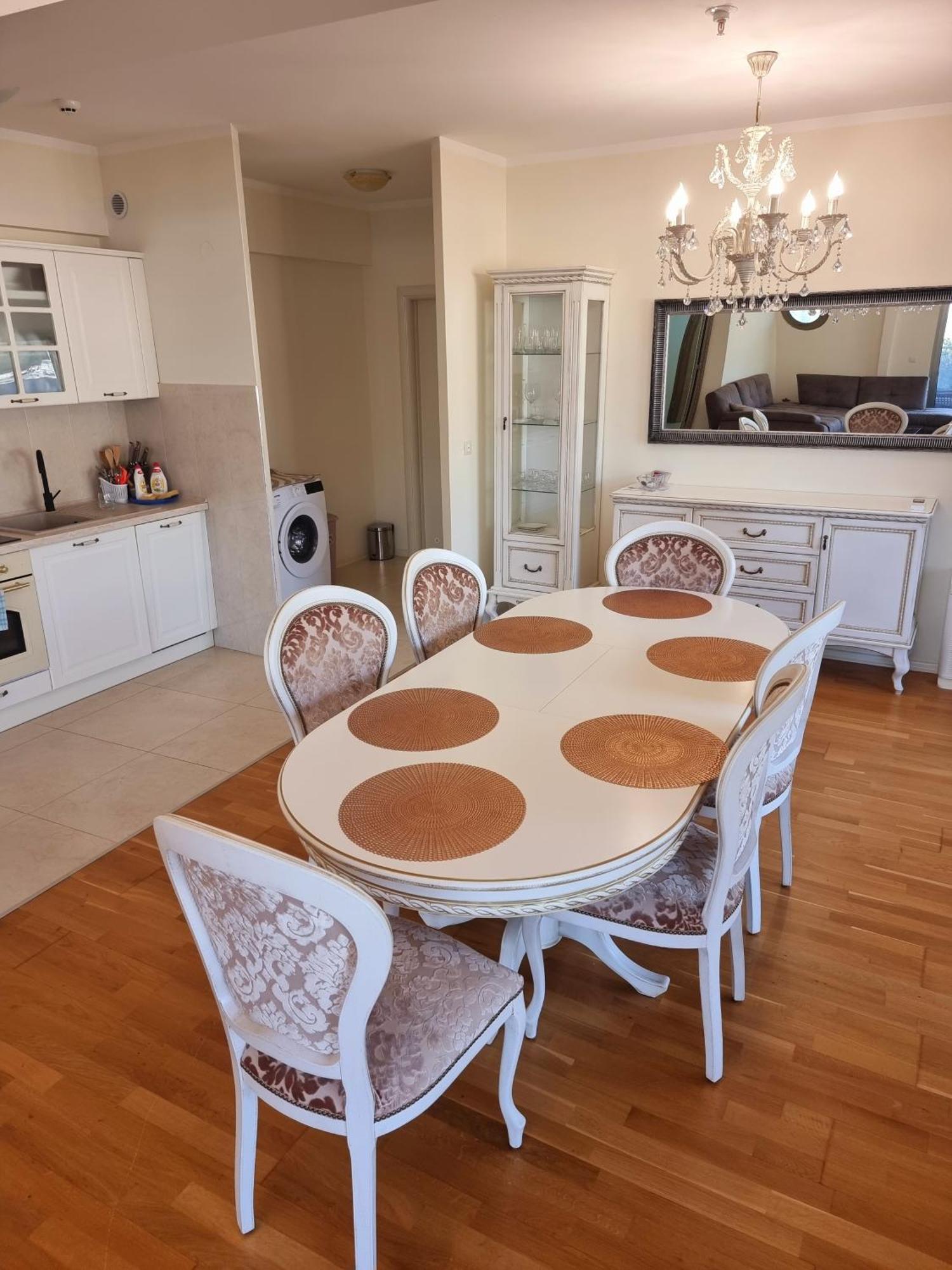 Harmonia 1 Apartment Budva
